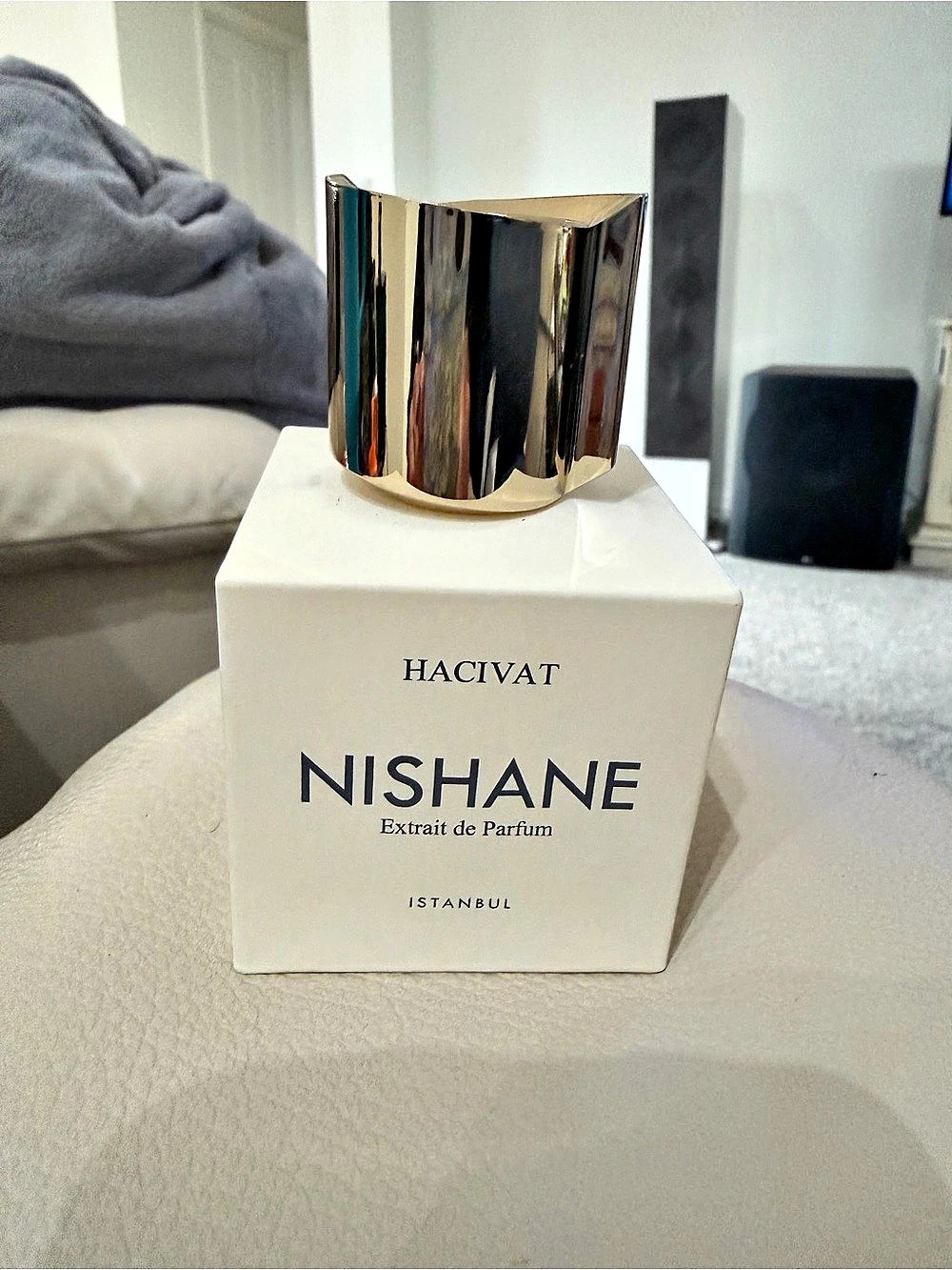 Nishane Hacivat Extrait de Parfum 100ml Gold & White